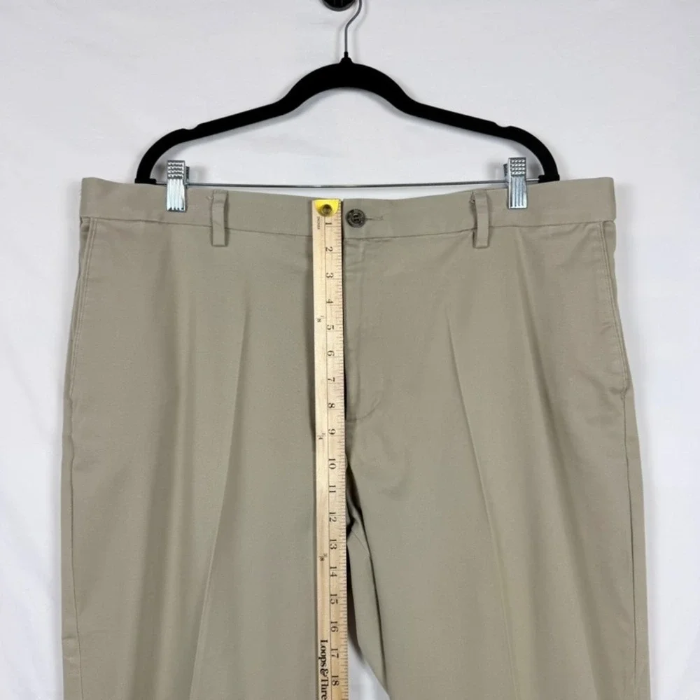 Dockers details brand